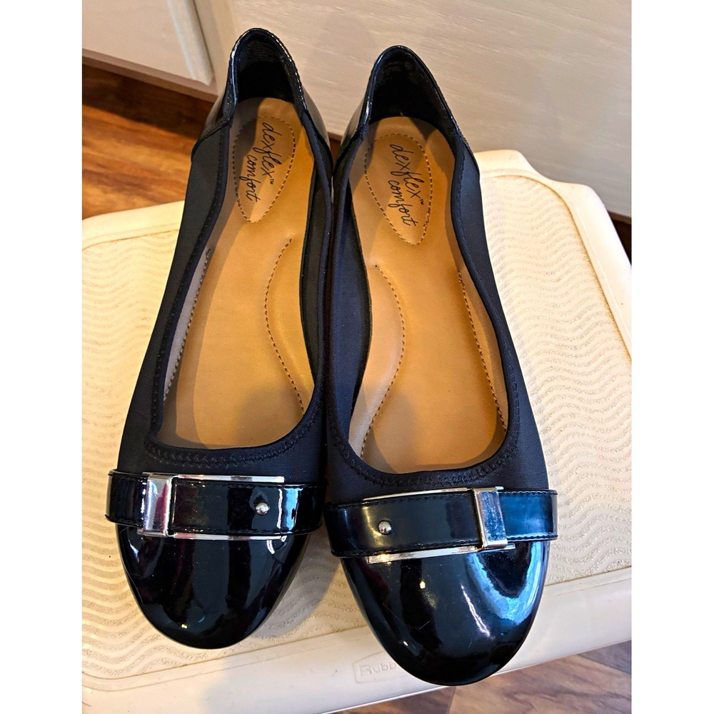 Dexflex Comfort Ballet Flats Women 9.5W Black Patent Cap Toe Buckle Accent